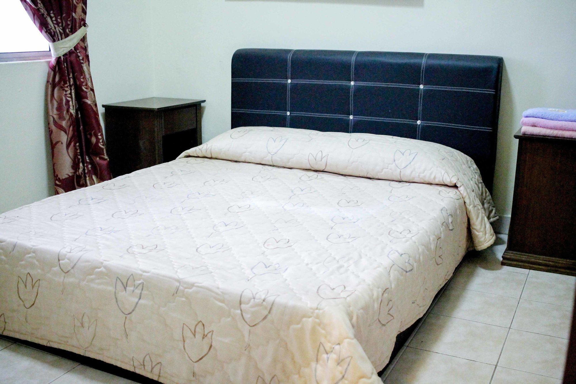 Suria Service Apartment-Hotel Bukit Merah Eksteriør billede