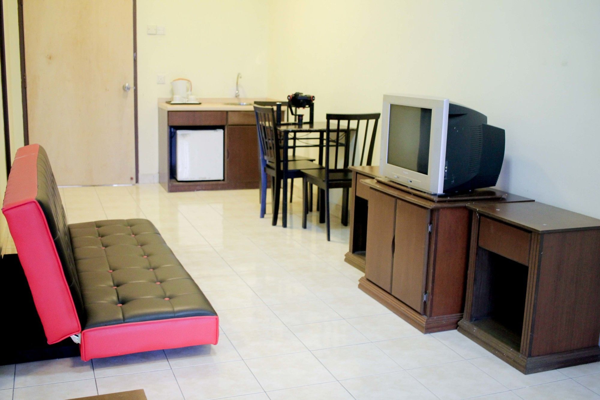 Suria Service Apartment-Hotel Bukit Merah Eksteriør billede