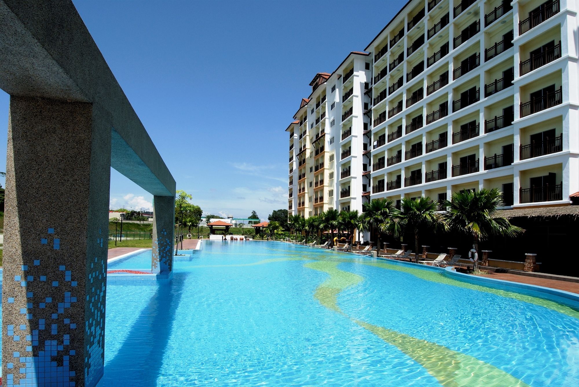 Suria Service Apartment-Hotel Bukit Merah Eksteriør billede