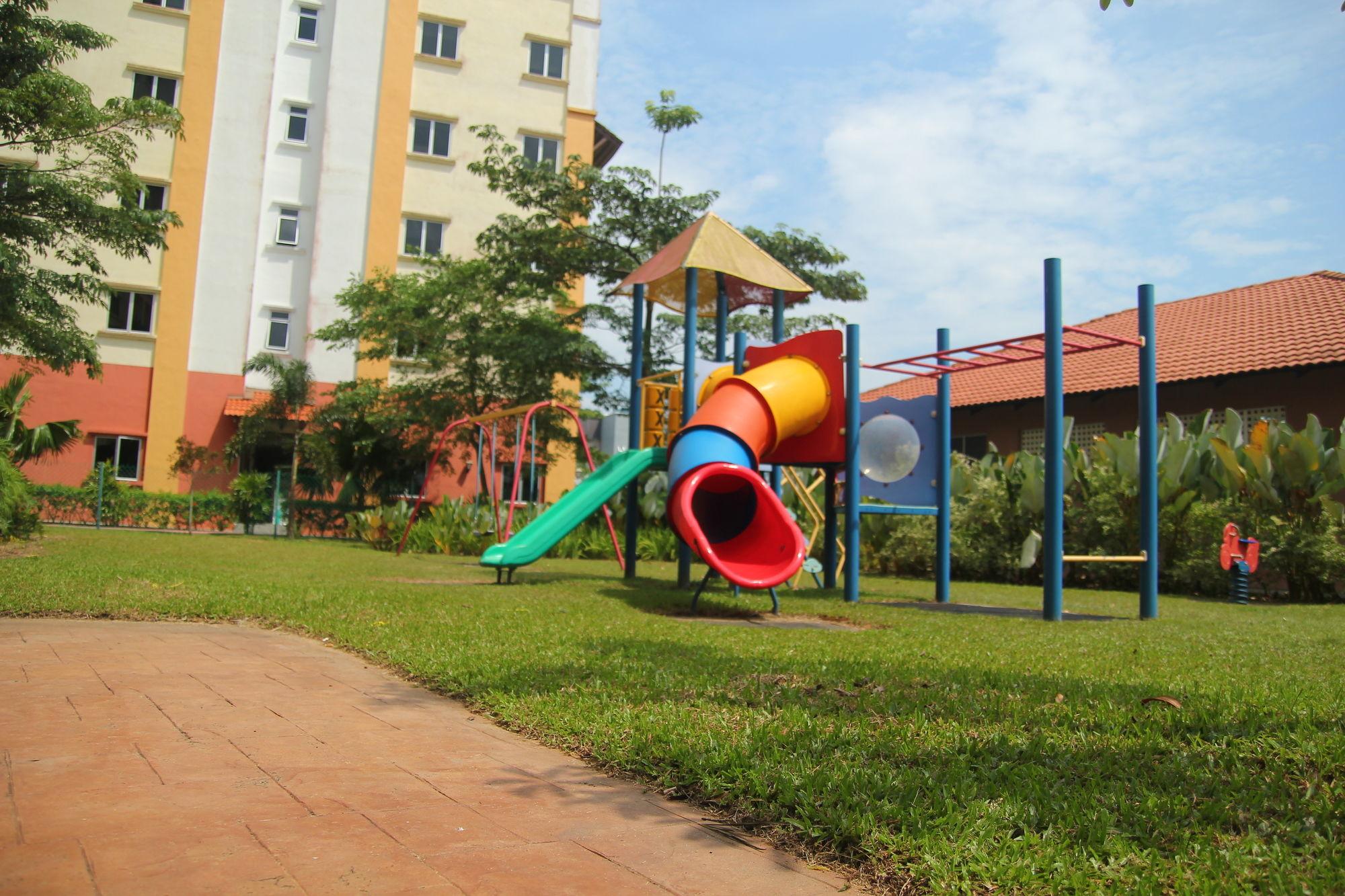 Suria Service Apartment-Hotel Bukit Merah Eksteriør billede